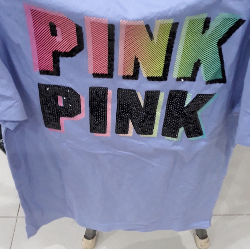 Teeshirt - Picture 2 of 2
